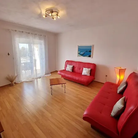Apartment Cacija *