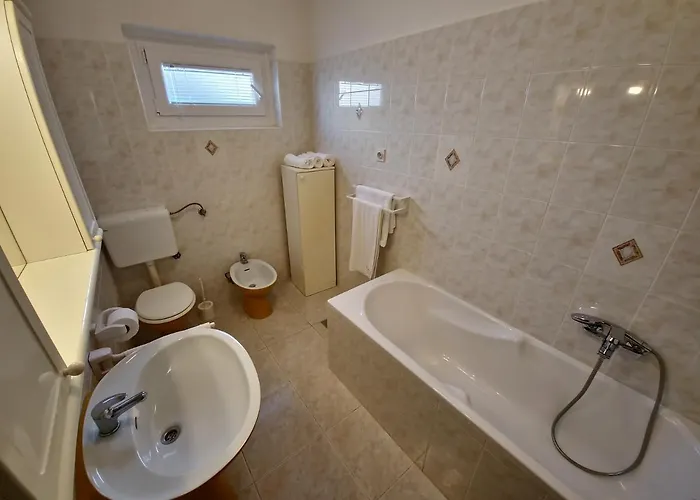 Appartement Cacija *