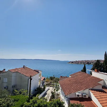 Appartement Cacija *