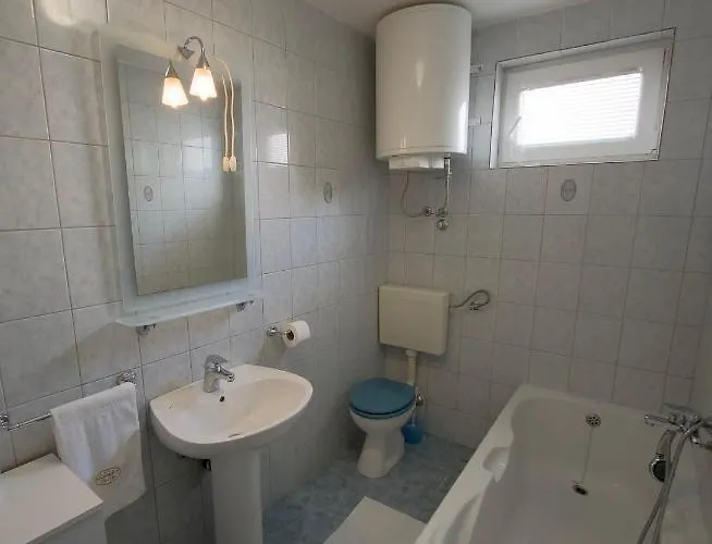 公寓 卡斯加公寓酒店 特罗吉尔